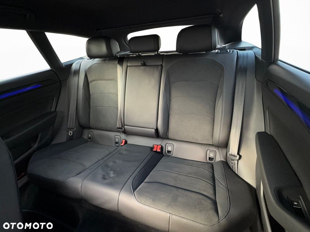 Volkswagen Arteon 2.0 TSI 4Motion R DSG - 28