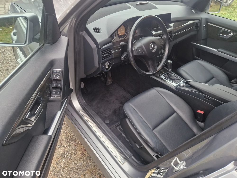 Mercedes-Benz GLK 350 4Matic 7G-TRONIC SPORT EDITION - 16