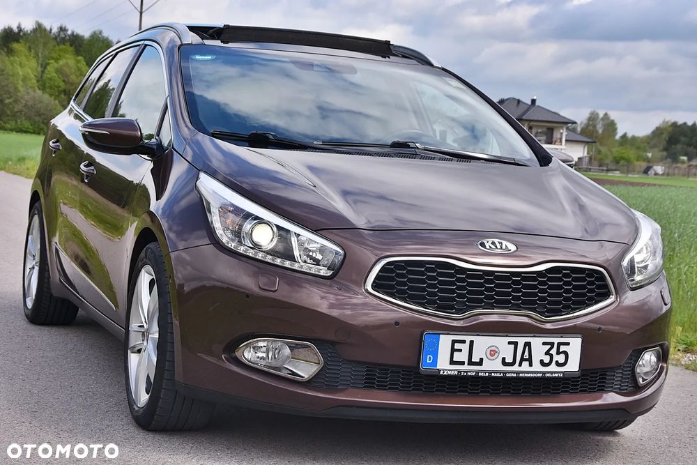Kia Ceed 1.6 GDI Business Line - 11