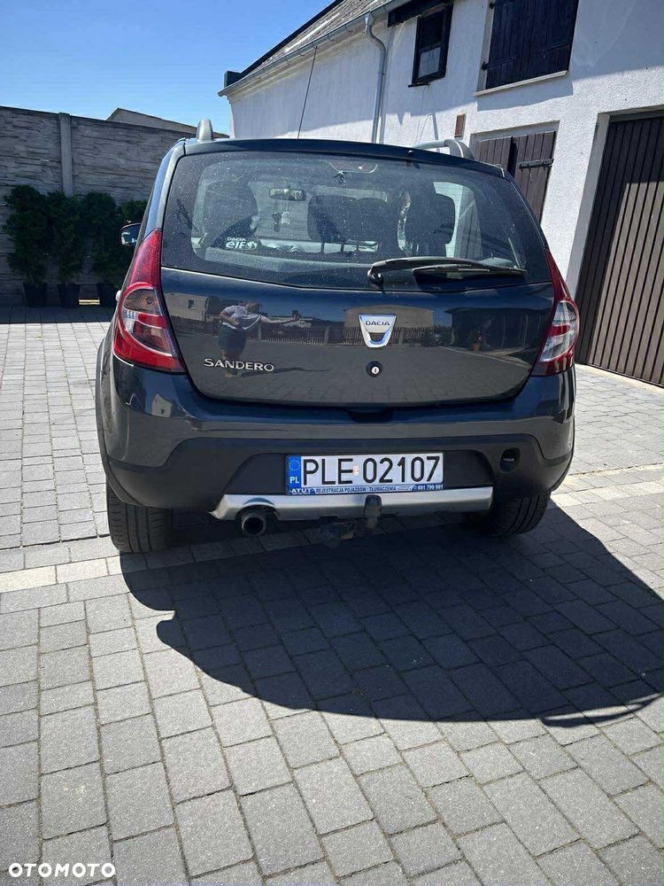 Dacia Sandero 1.6 MPI Stepway - 6