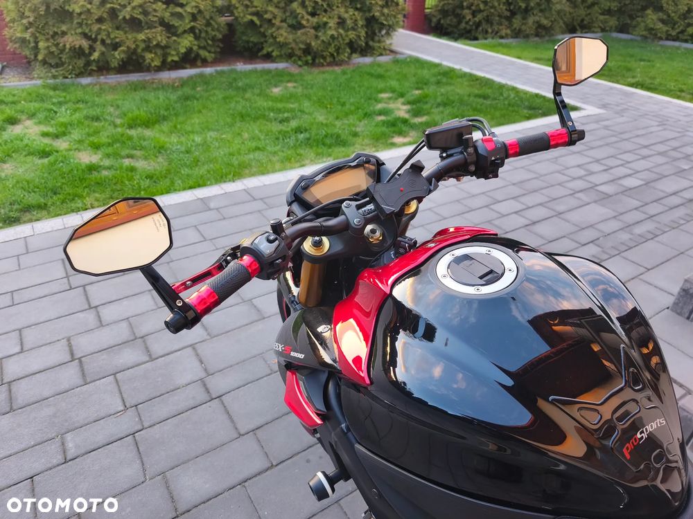 Suzuki GSX 1000 - 19