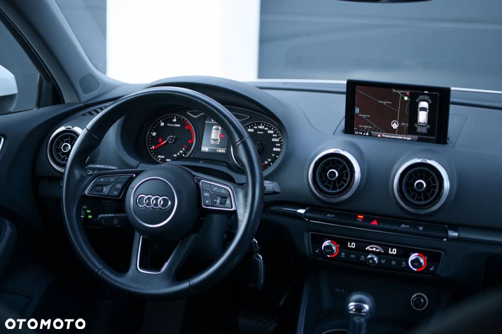 Audi A3 Sportback 1.6 TDI Sport S tronic - 7