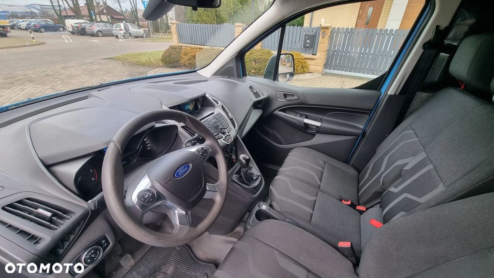 Ford Transit Connect - 11