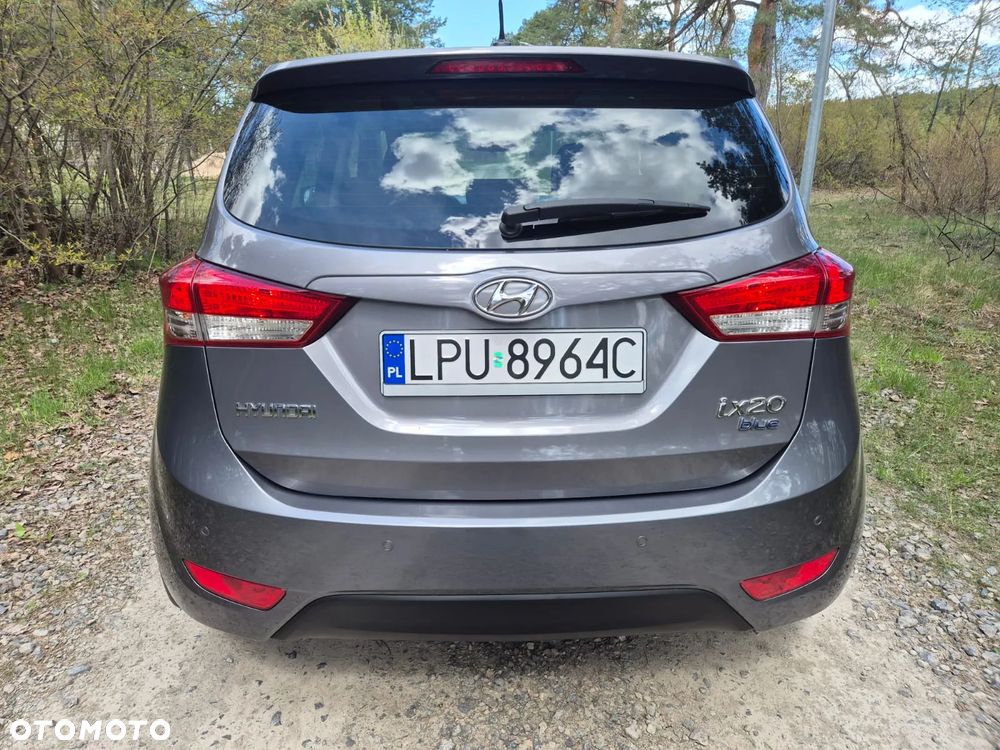 Hyundai ix20 1.4 blue Trend - 15