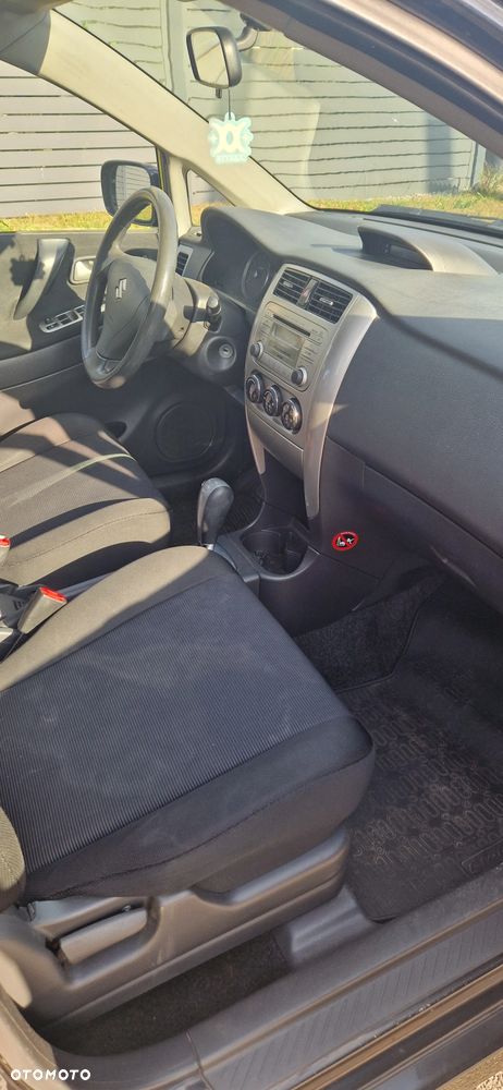 Suzuki Liana 1.6 Automatik Comfort - 11