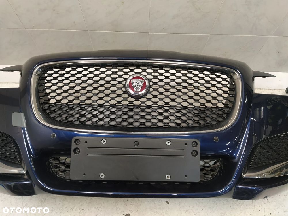 JAGUAR XF X260 ZDERZAK PRZÓD PRZEDNI KOMPLETNY 4XPDC SPRYSKIWACZE GRILL ATRAPA CHŁODNICY ZNACZEK WIĄZKA ORYGINAŁ - 11