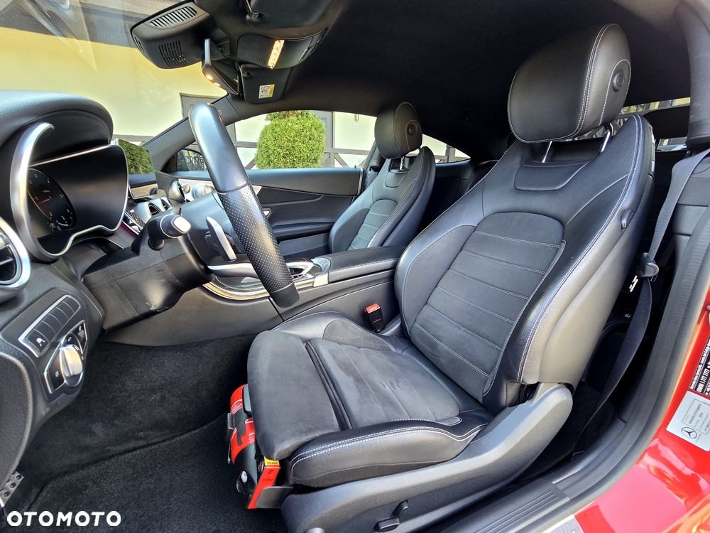 Mercedes-Benz Klasa C 220 d 4MATIC 9G-TRONIC - 35