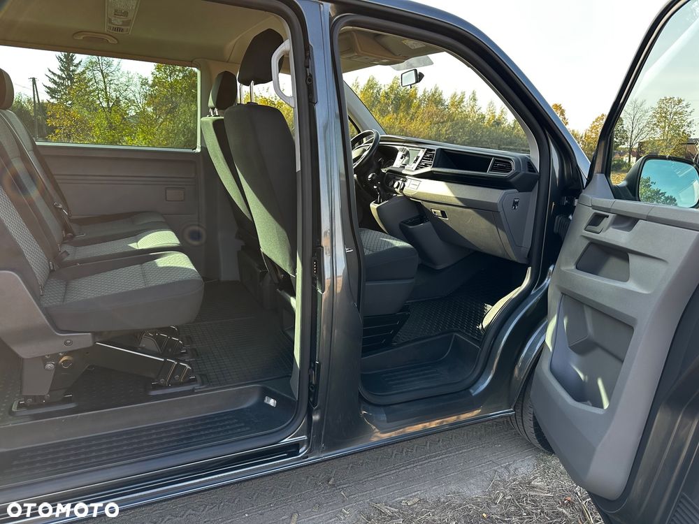 Volkswagen Caravelle - 6