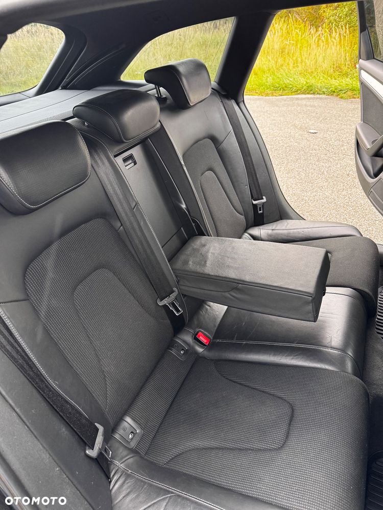 Audi A4 Avant 2.0 TDI DPF clean diesel multitronic Ambiente - 20
