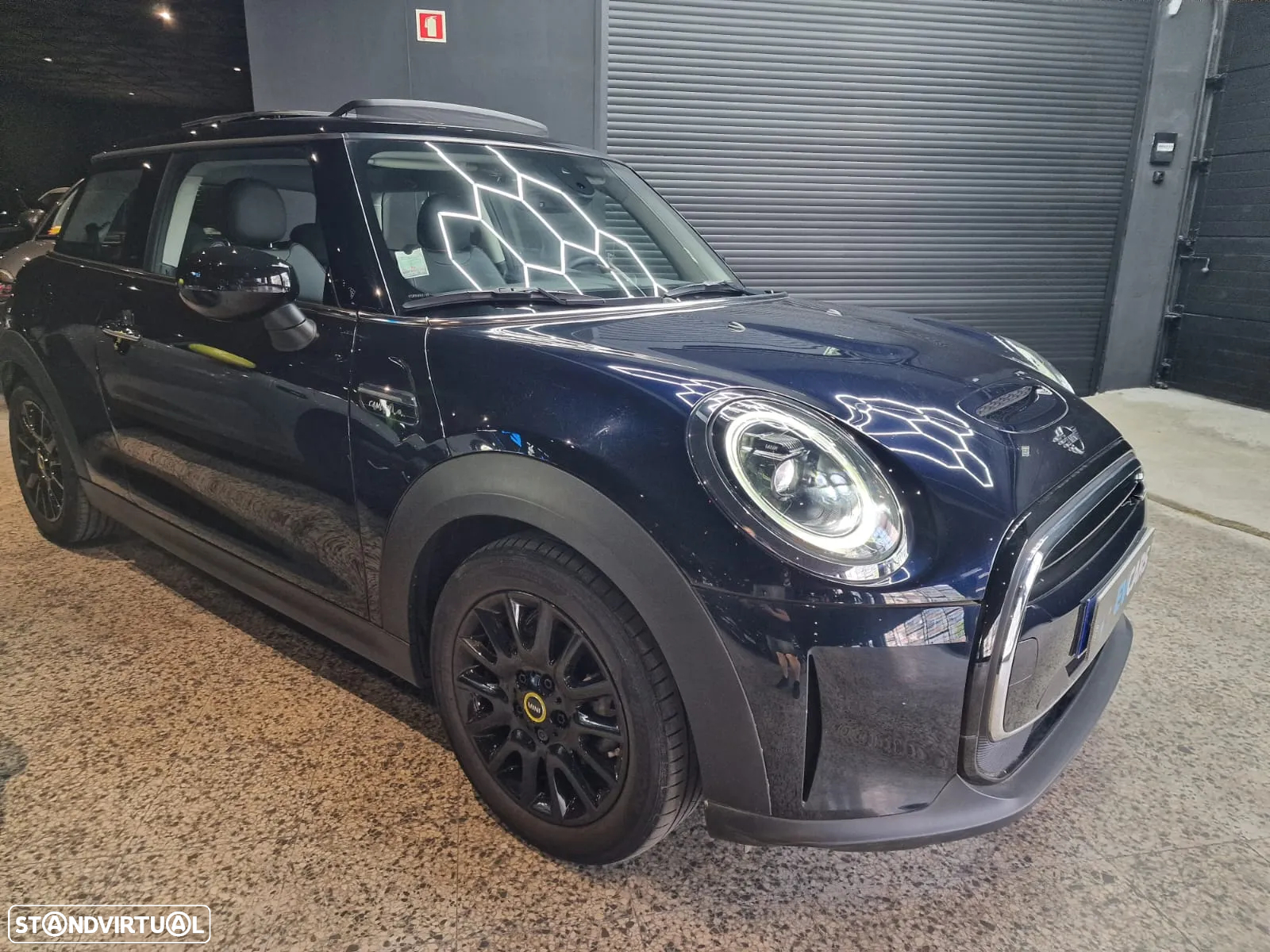 MINI 3 Portas Cooper SE Camden Edition - 14