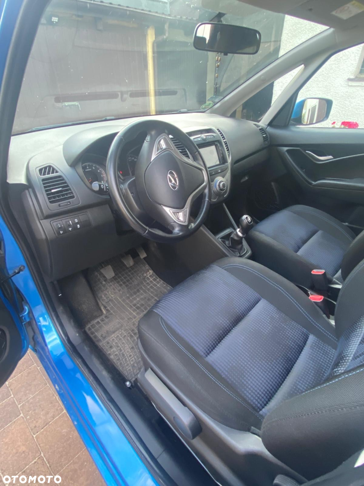 Hyundai ix20 1.4 blue - 4