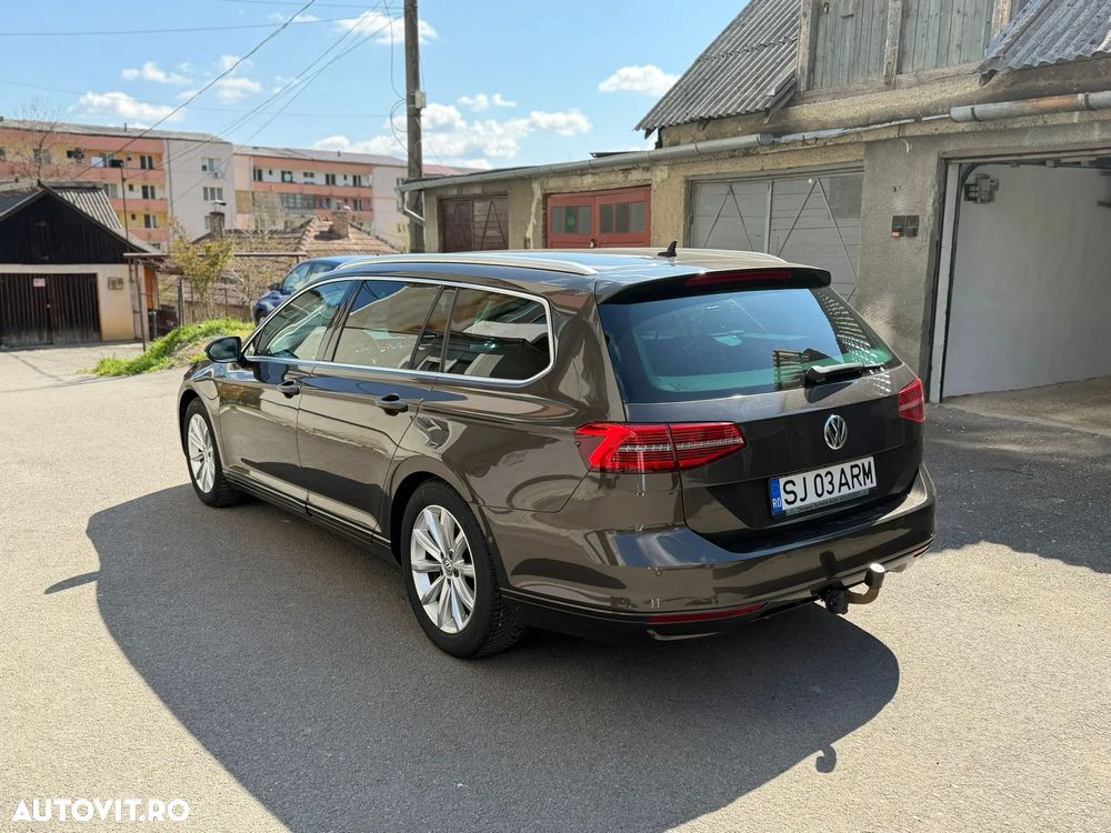 Volkswagen Passat 1.6 TDI SCR DSG - 7