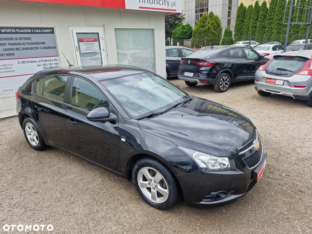 Chevrolet Cruze 1.6 LT+ - 10