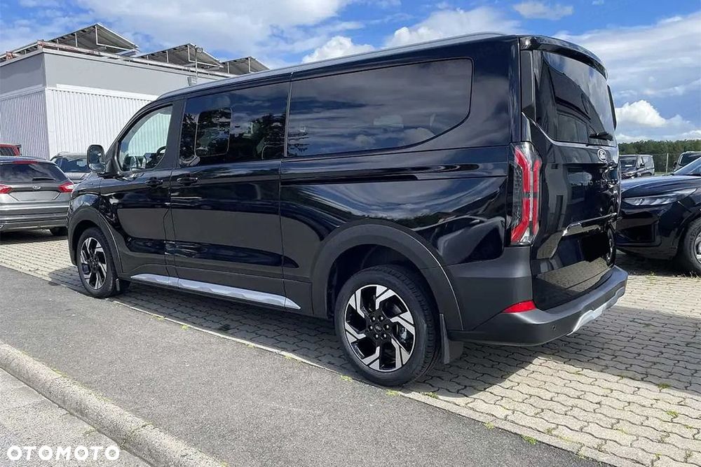 Ford Tourneo Custom - 6