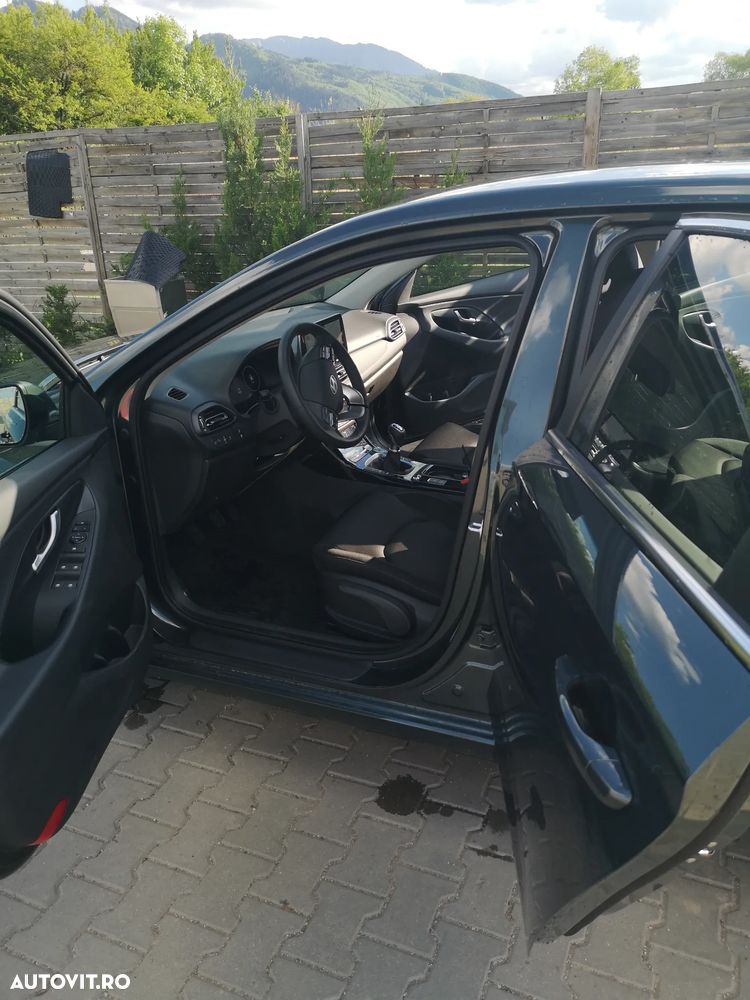 Hyundai i30 1.5 96CP M/T Highway - 10