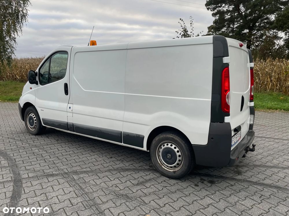 Opel Vivaro - 4