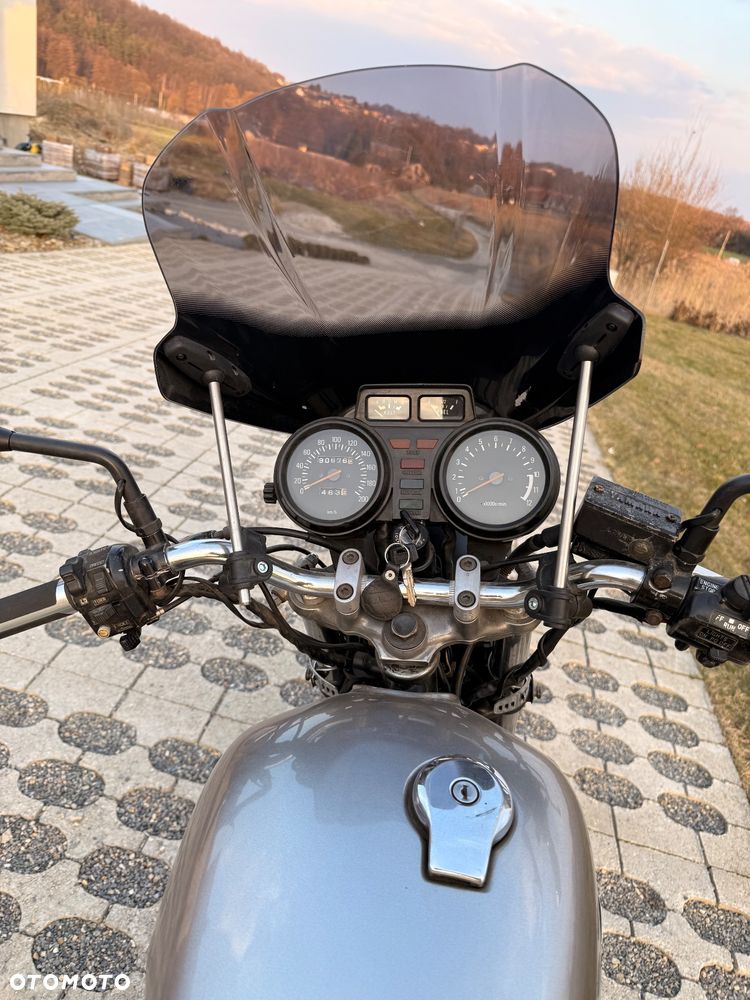 Yamaha XJ - 9