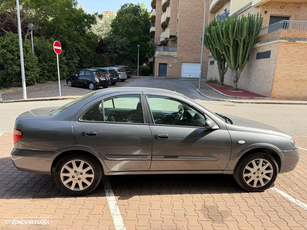 Nissan Almera 1.5 Visia AC - 14