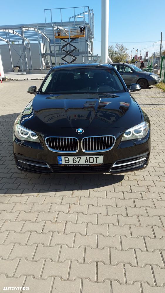 BMW Seria 5 520d Aut. - 1