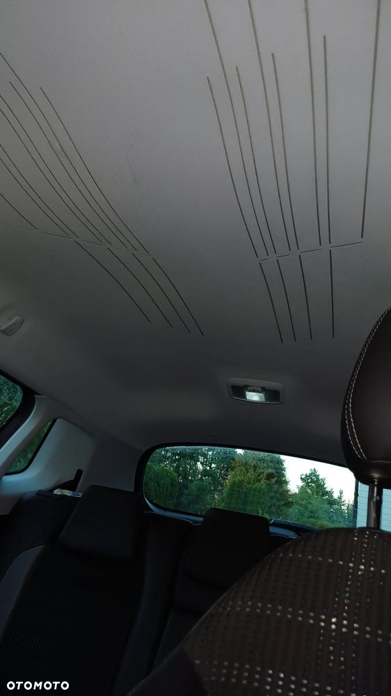 Peugeot 2008 1.6 BlueHDi Allure - 14