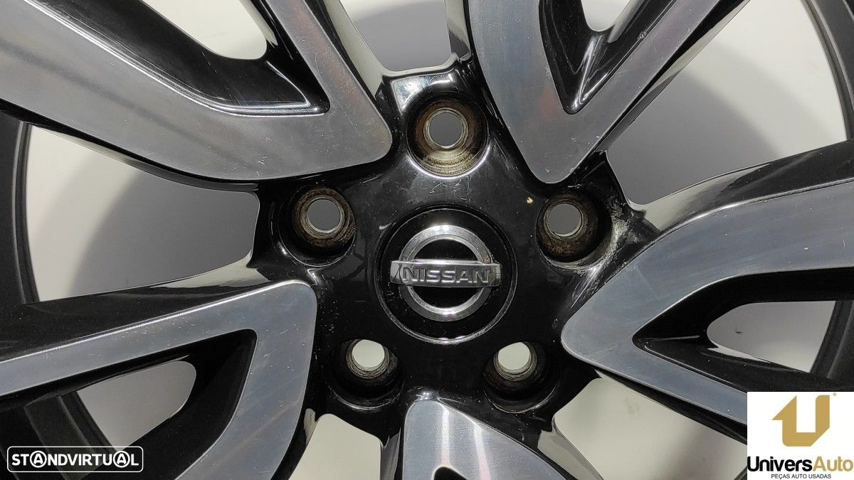 PNEU NISSAN X-TRAIL (T32) ACENTA - 3