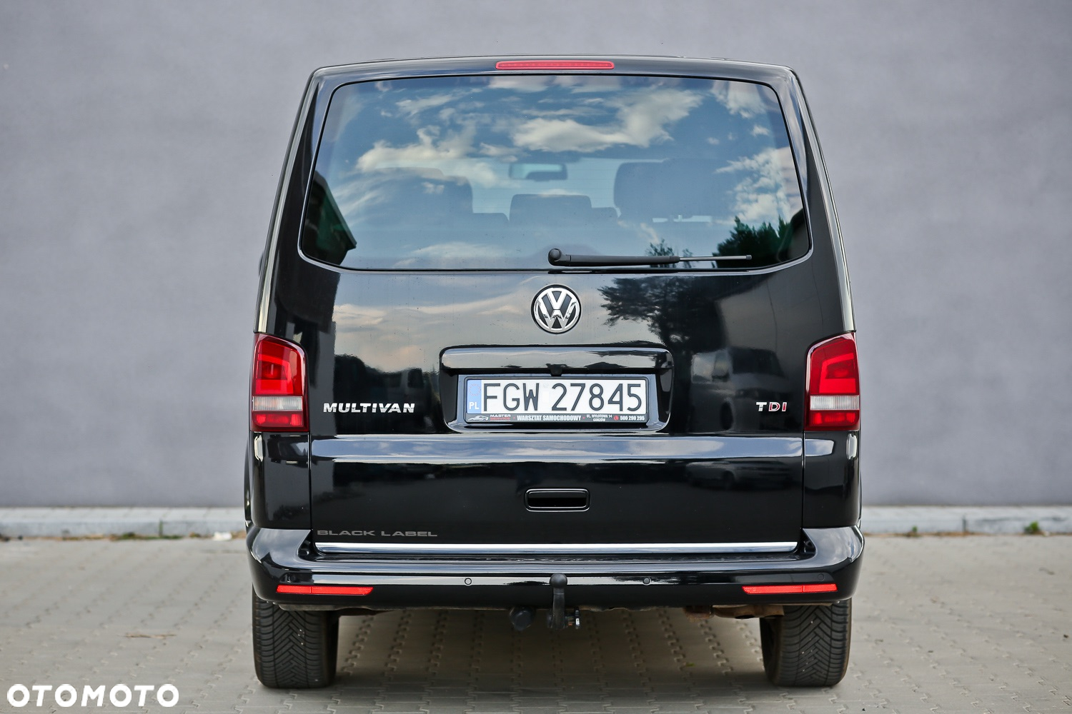Volkswagen Multivan - 12
