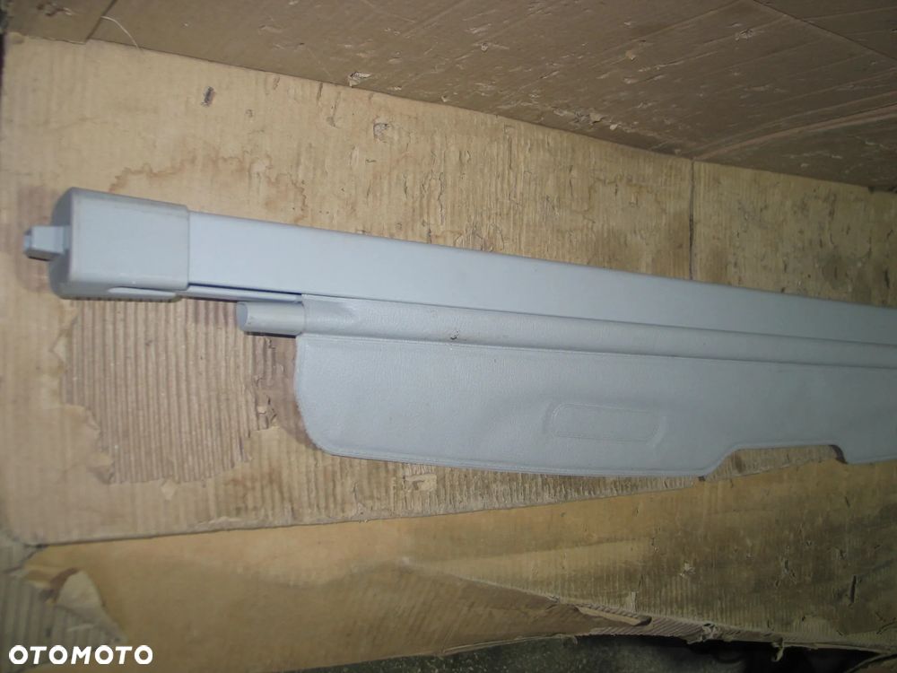 Roleta bagaznika jeep cherokee liberty KK 07-12r. - 3