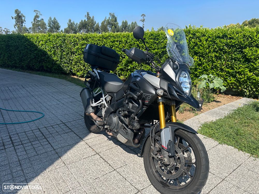 Suzuki DL 1000 - 2