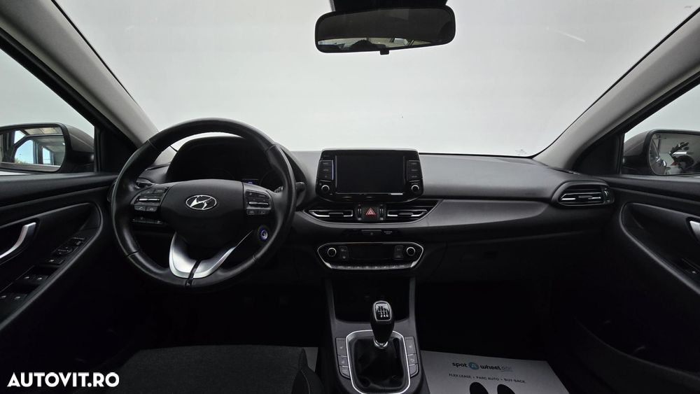 Hyundai i30 1.5 160CP MHEV 48V M/T Highway - 23