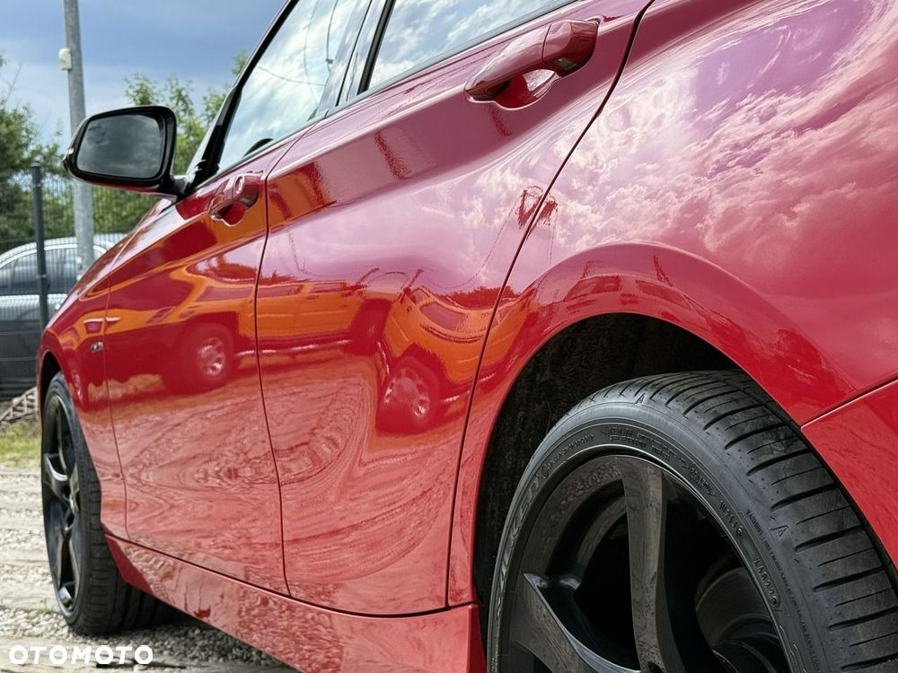 BMW Seria 1 - 21