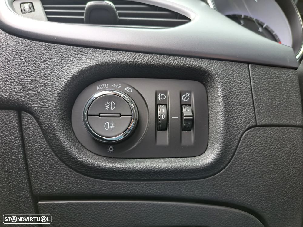 Opel Astra 1.6 CDTI Ecotec Business Edition S/S - 14