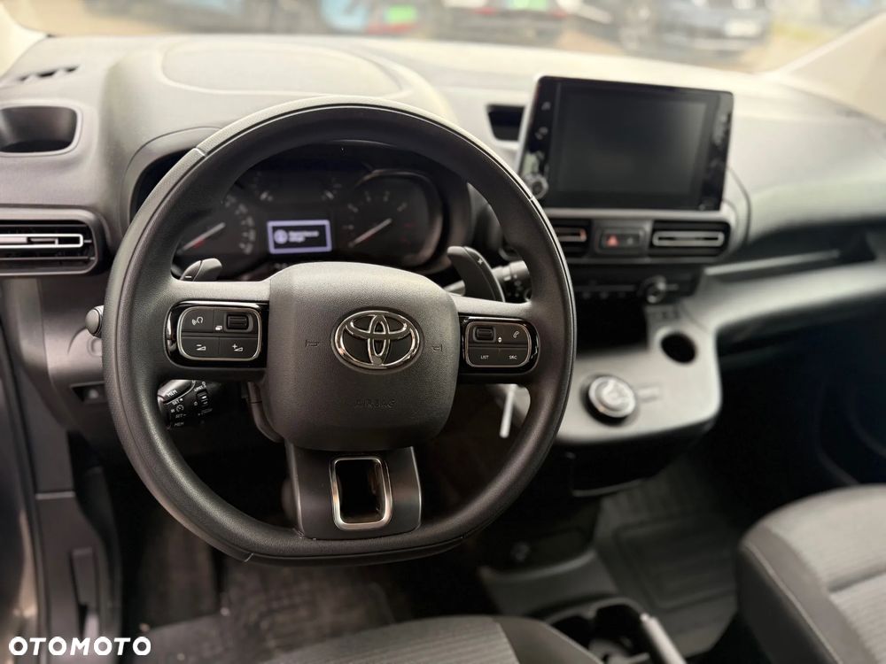 Toyota Proace City Verso Long 1.5 D-4D Business - 11