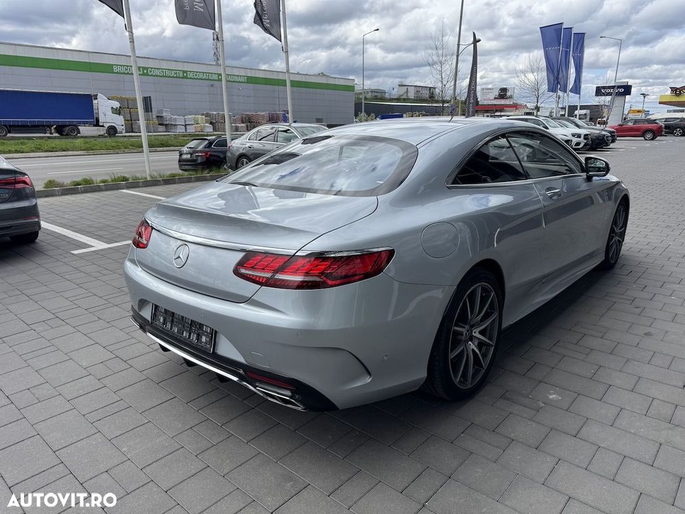 Mercedes-Benz S 560 4MATIC Aut. - 13