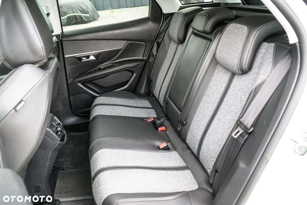 Peugeot 3008 BlueHDi 120 Stop & Start EAT6 Allure - 24
