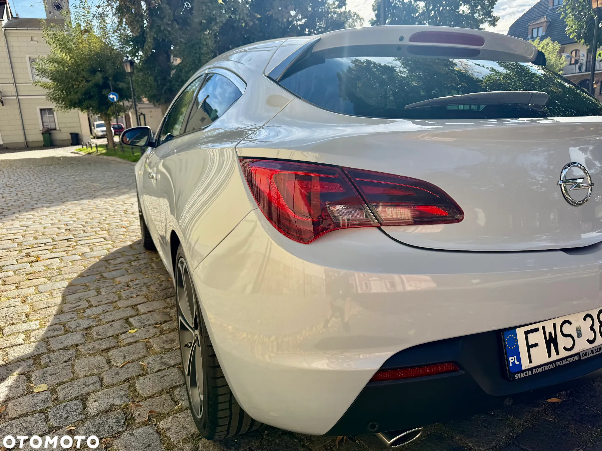 Opel Astra IV GTC 1.4 T Sport S&S EU6 - 19