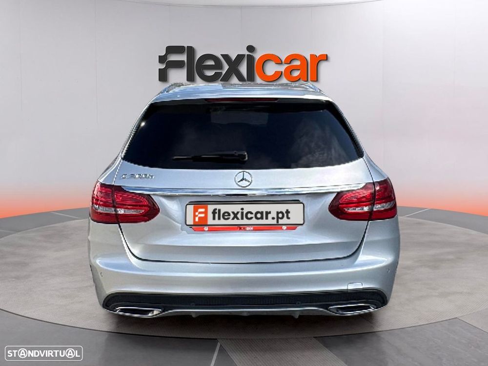 Mercedes-Benz C 300 BlueTEC Hybrid AMG Line - 6