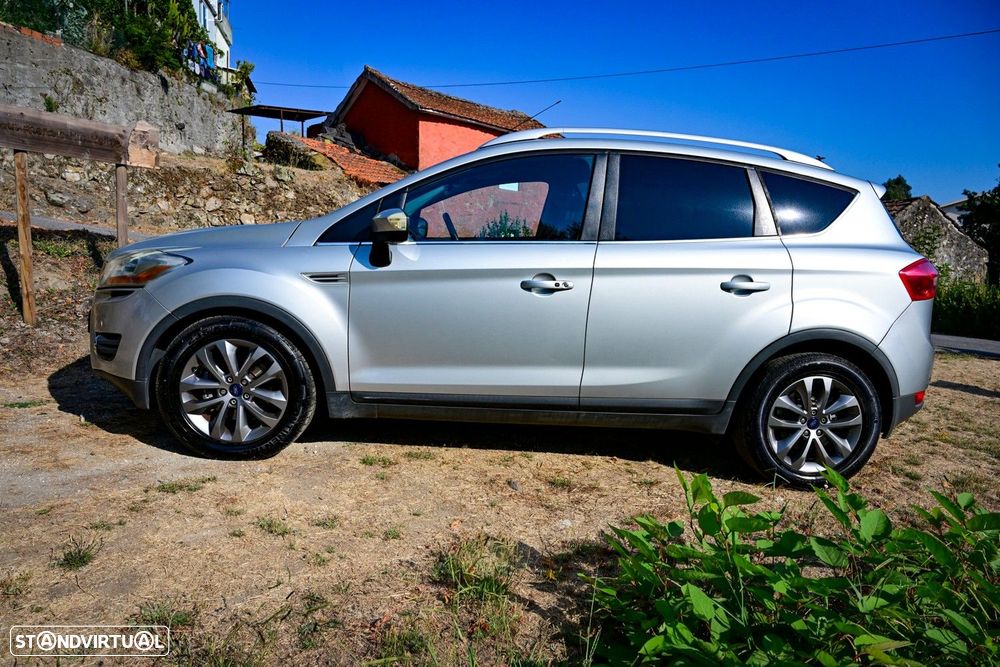 Ford Kuga 2.0 TDCi Titanium - 9