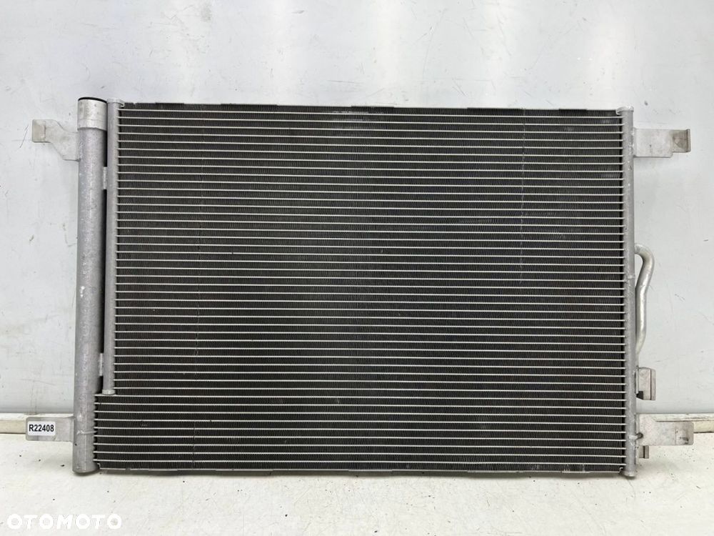 Chłodnica klimatyzacji Vw Golf Passat Tiguan Audi A3 8v Q3 Leon Octavia skraplacz klimy 5Q0816411ar - 1