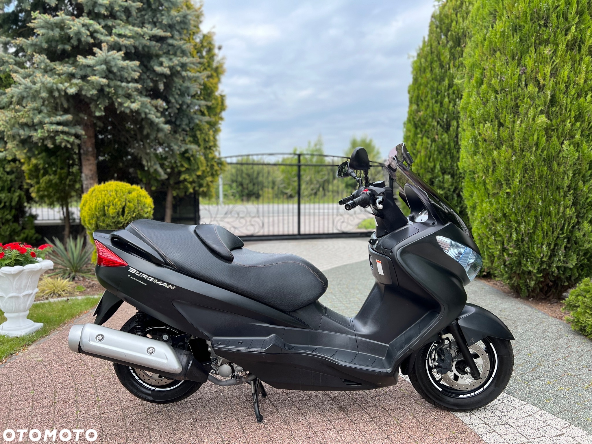 Suzuki Burgman - 7