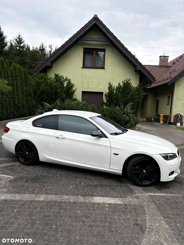 BMW Seria 3 330d xDrive - 8