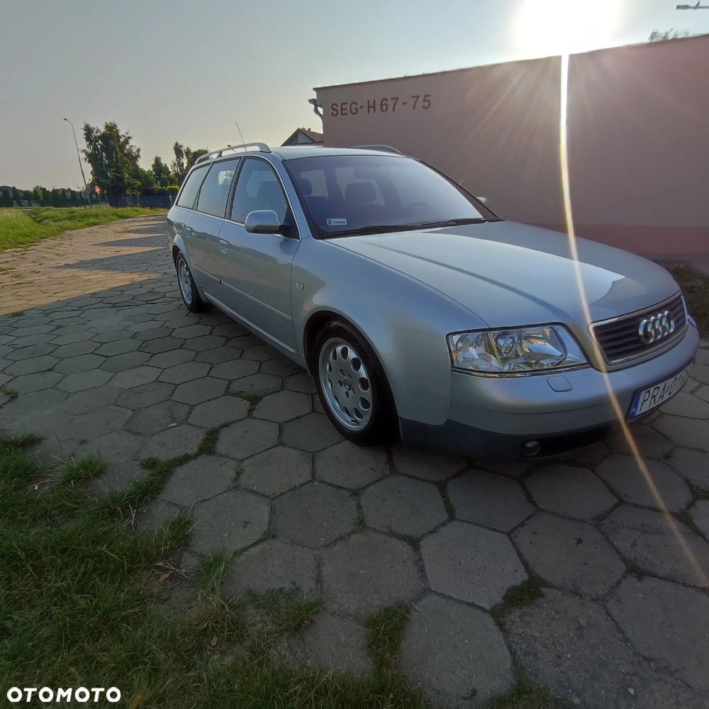 Audi A6 Avant 1.8T - 22