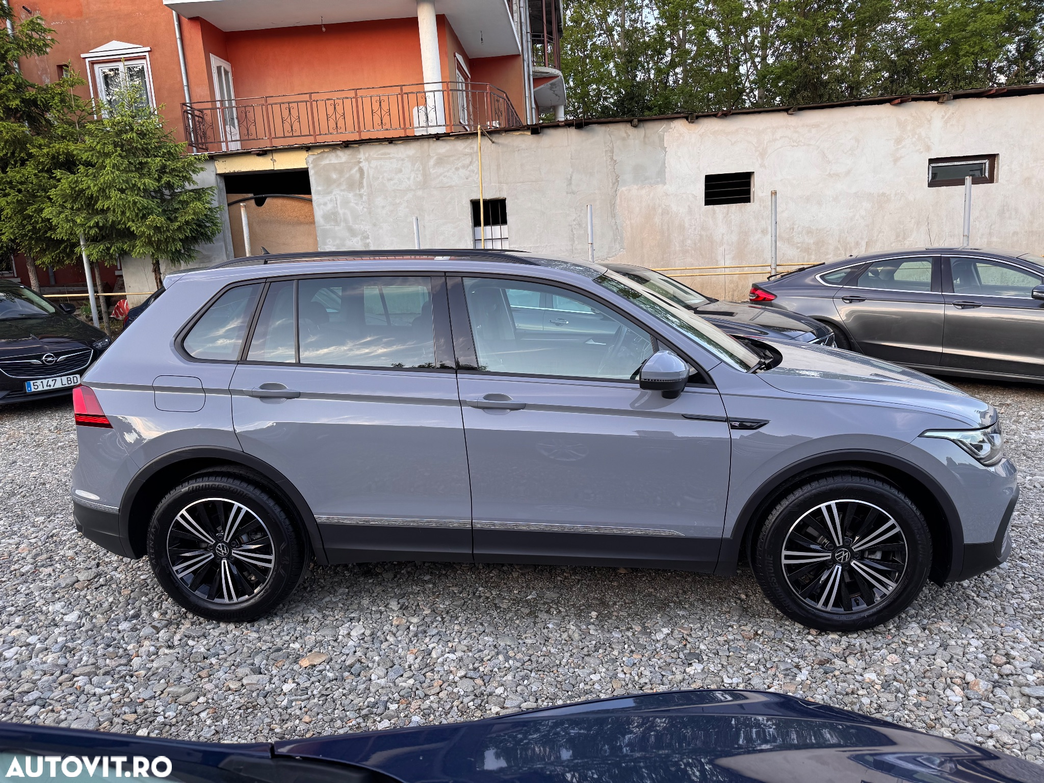 Volkswagen Tiguan 2.0 TDI SCR DSG R-Line - 10