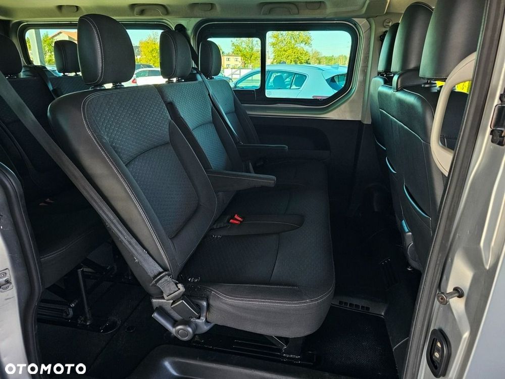 Opel Vivaro - 22