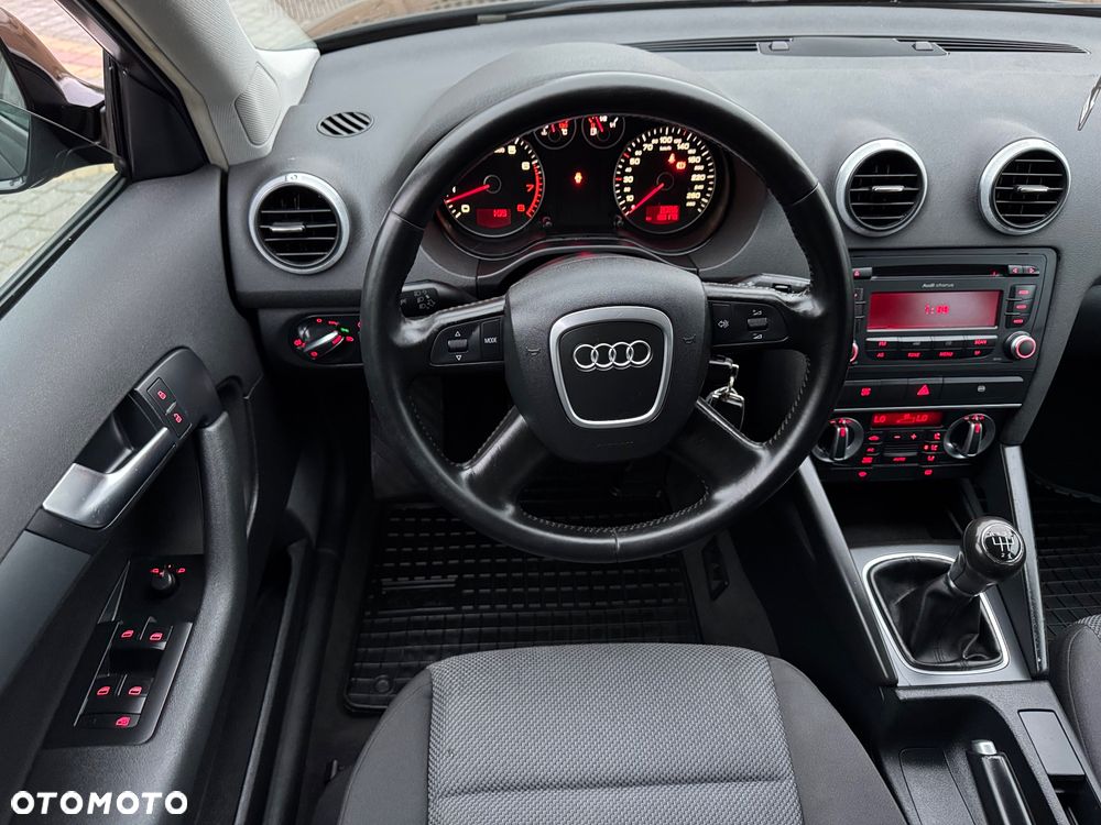 Audi A3 Sportback - 18