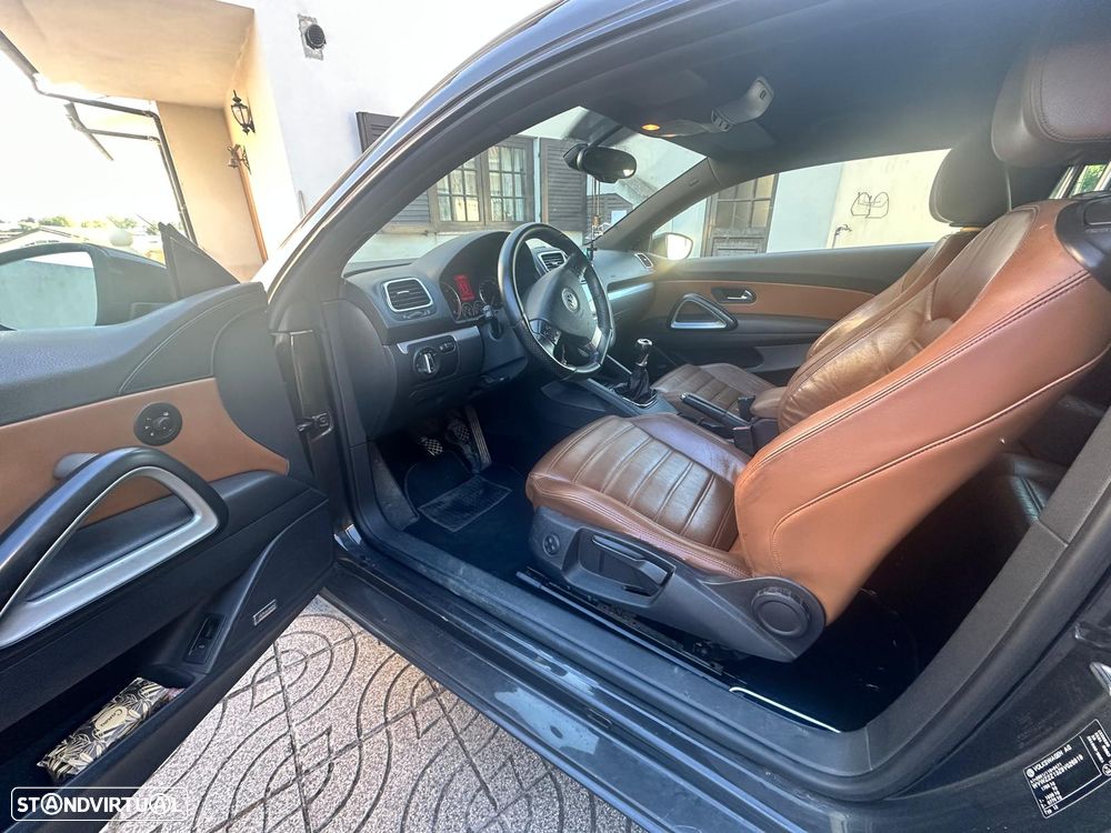 VW Scirocco 2.0 TDI - 9
