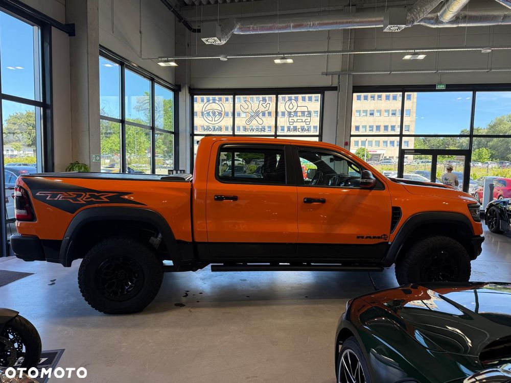 RAM 1500 TRX - 16