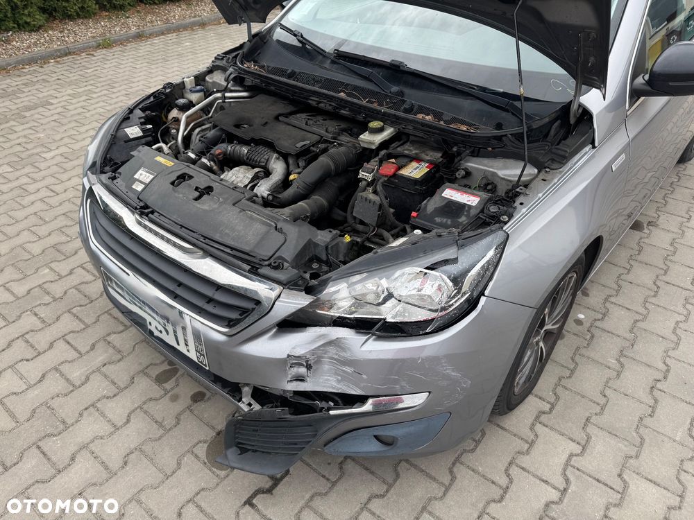 Peugeot 308 - 25