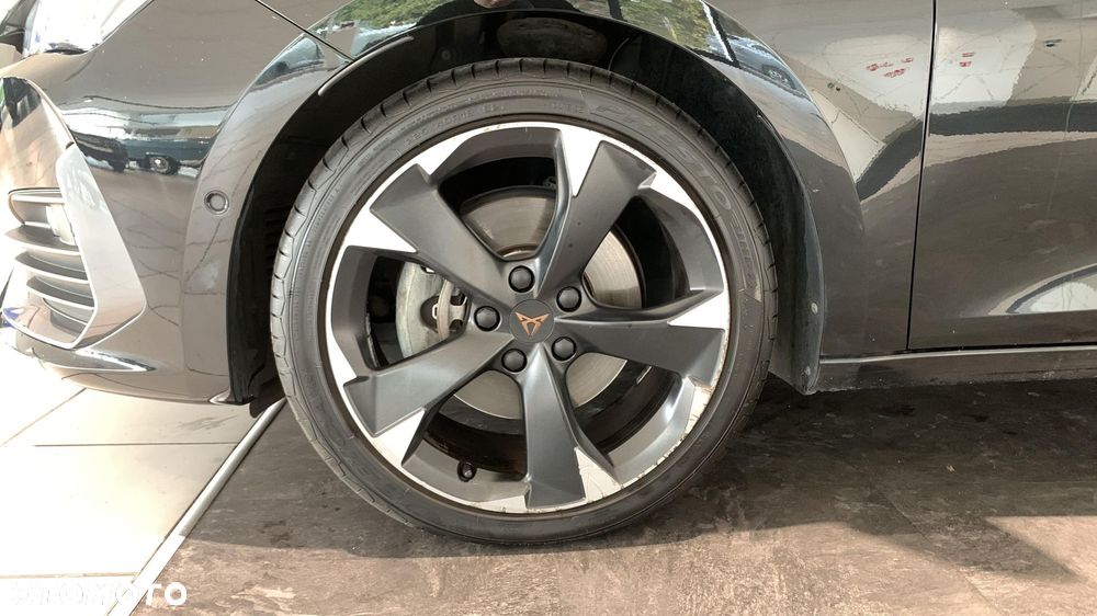 Cupra Leon 2.0 TSI DSG - 18