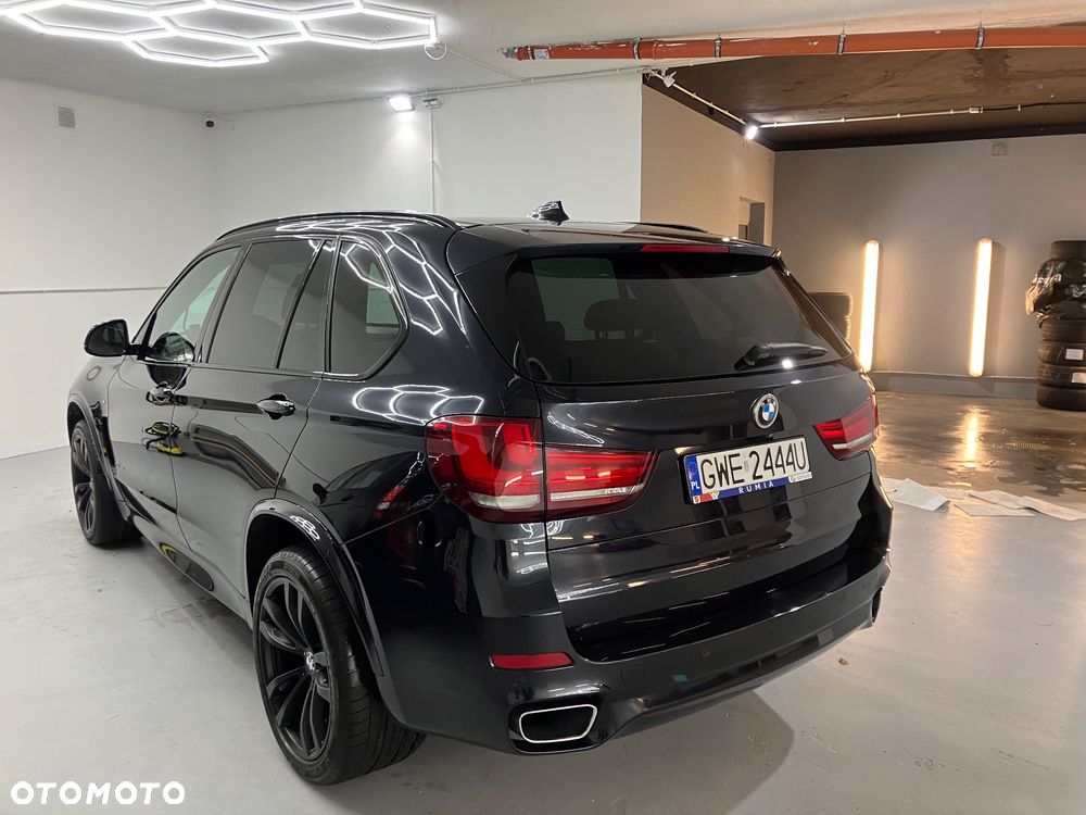 BMW X5 xDrive40d - 10