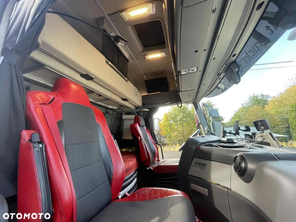 Renault T520 HSC Step D - 5